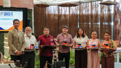 Universidad Santa Fe reconoce la vocación de su comunidad docente